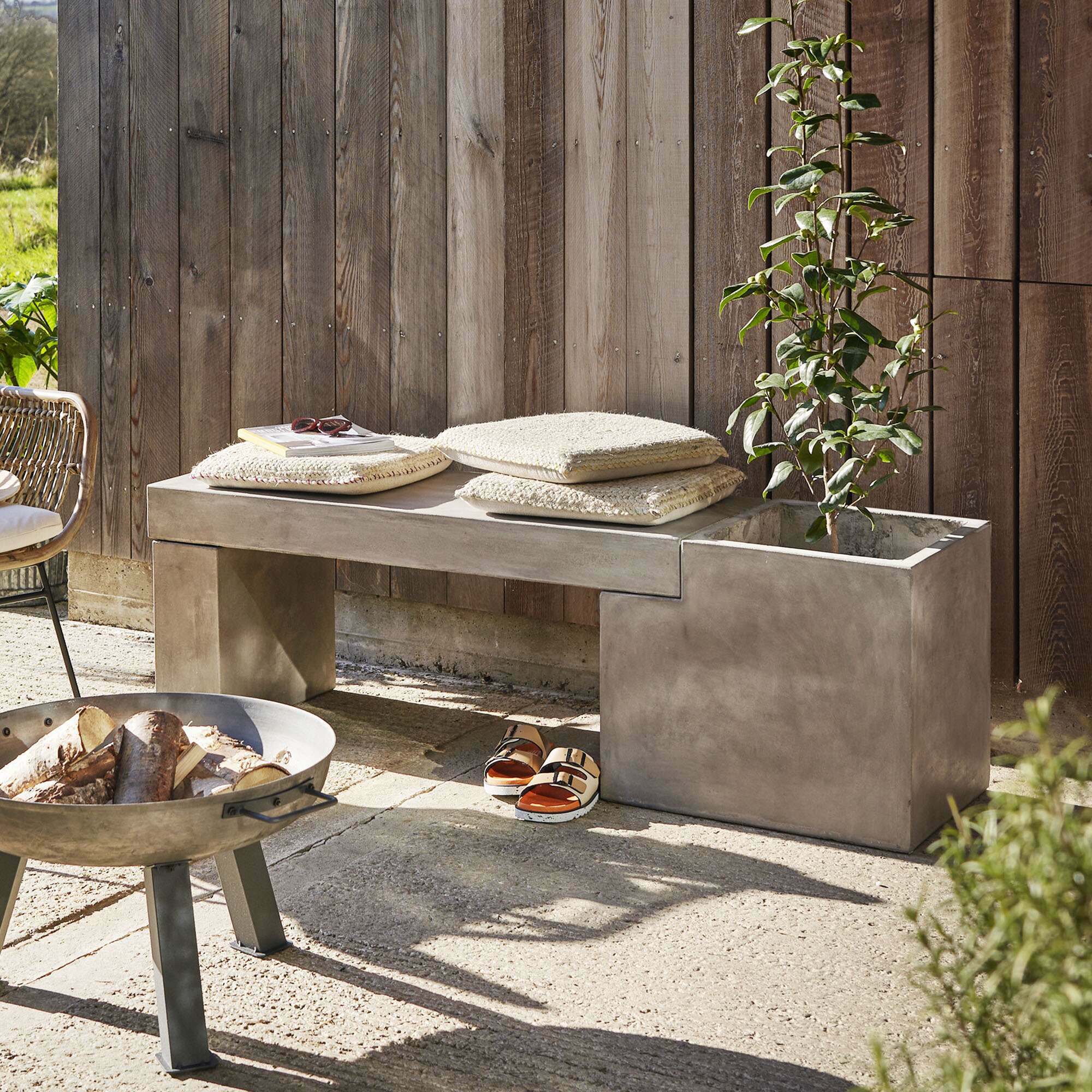 Read more about Graham and green concrete bench planter