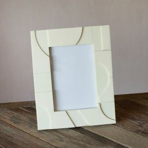 Ivory 3D Abstract Photo Frame