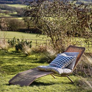 Woven Wave Lounger