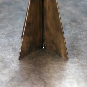 Metal Triangular Cross Lamp