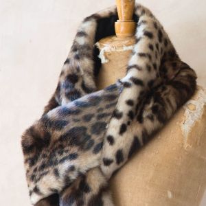 Leopard Faux Fur Loop Scarf