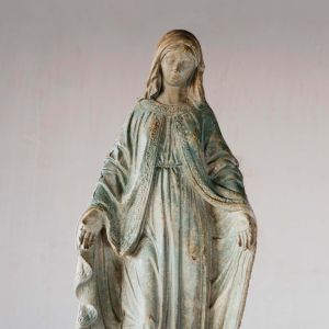 Large Maria Figure