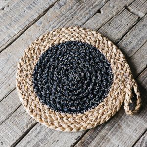Black Seagrass Trivet