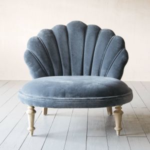 Sabrina Clam Chair