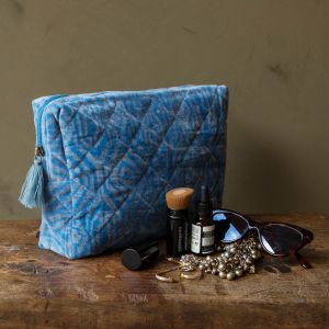Alexa Velvet Wash Bags