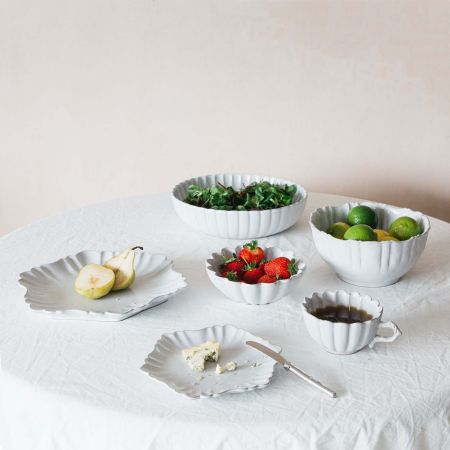 Amelie Scalloped Tableware
