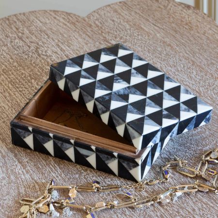 Geometric Pyramid Box