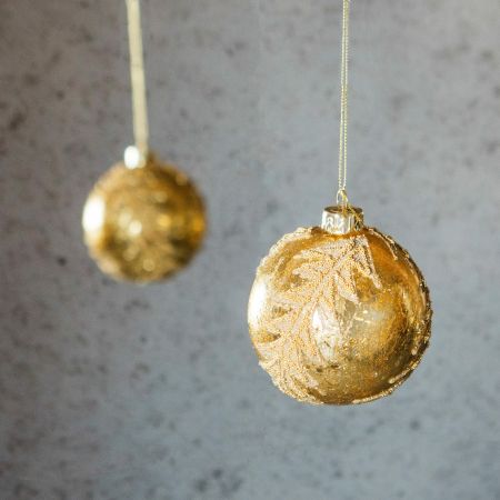 Gold Beaded Spiral Bauble