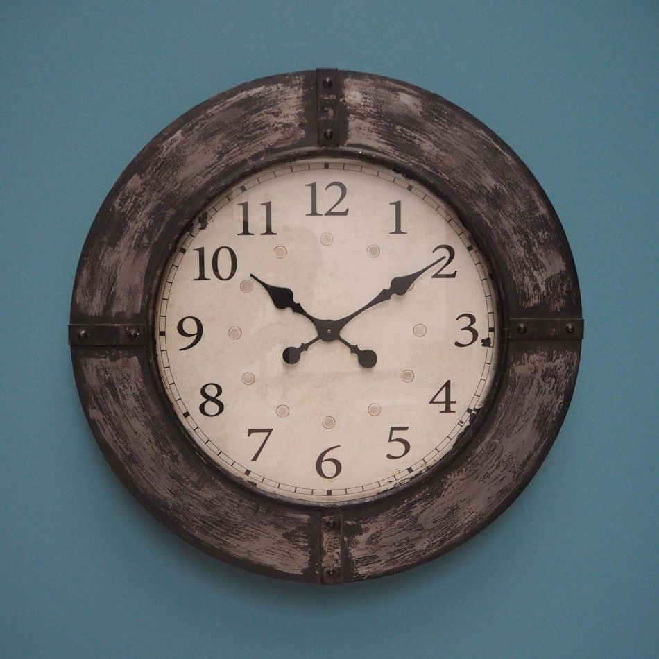 Distressed Iron Clock