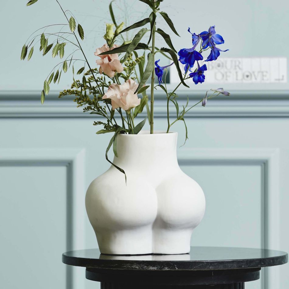 Bottom Vase