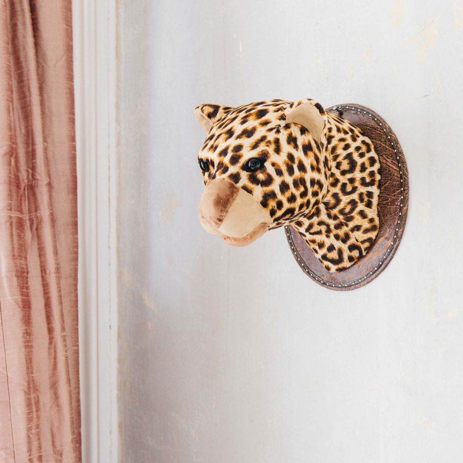 Larry the Leopard Wall Plaque