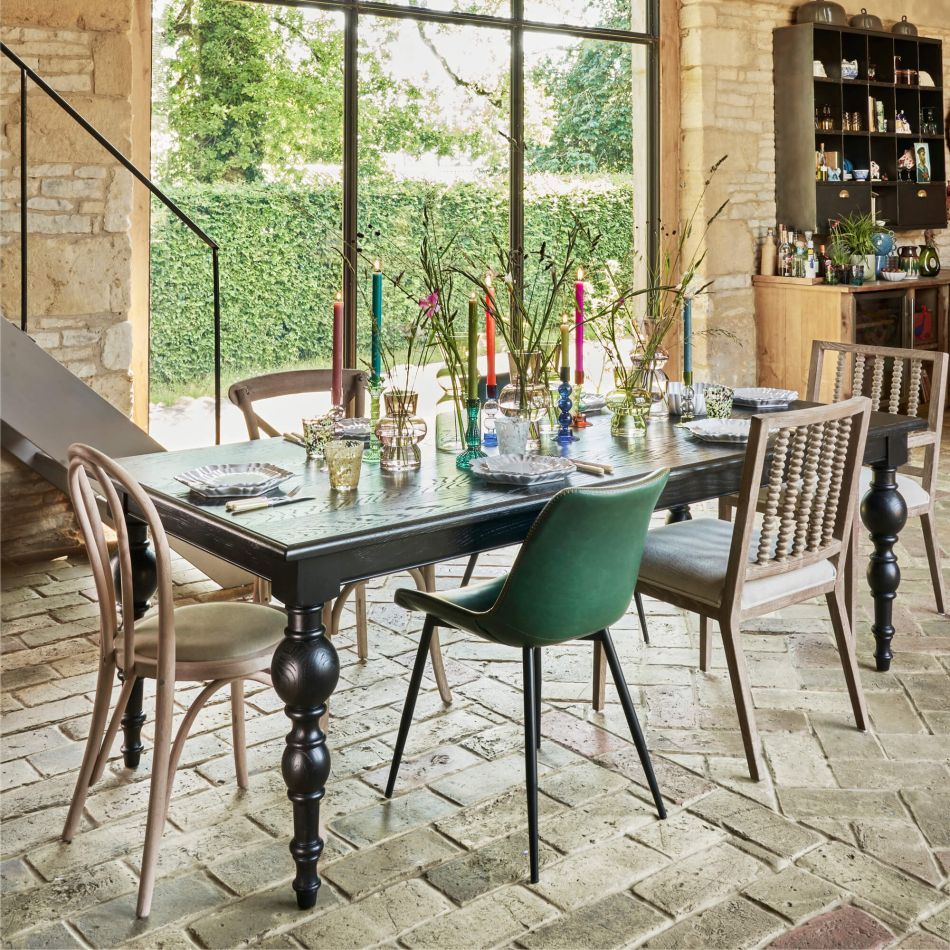 Quentin Black 8 Seater Dining Table
