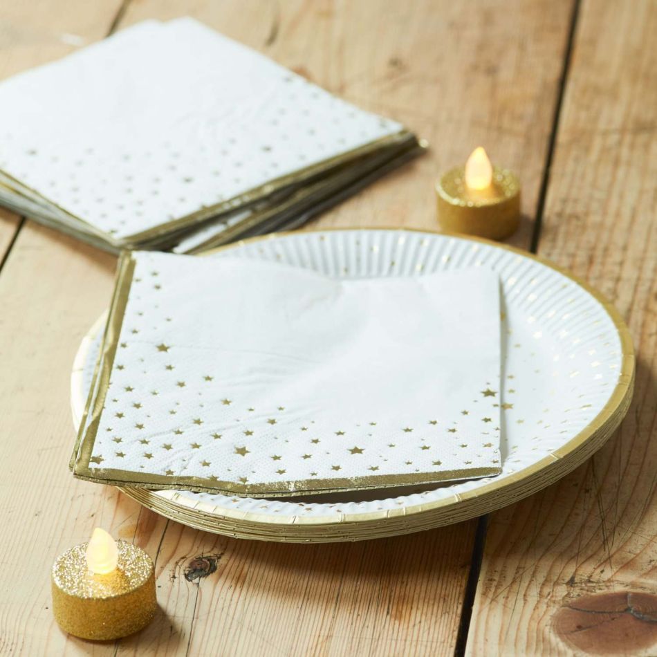 Pack of Sixteen Star Napkins