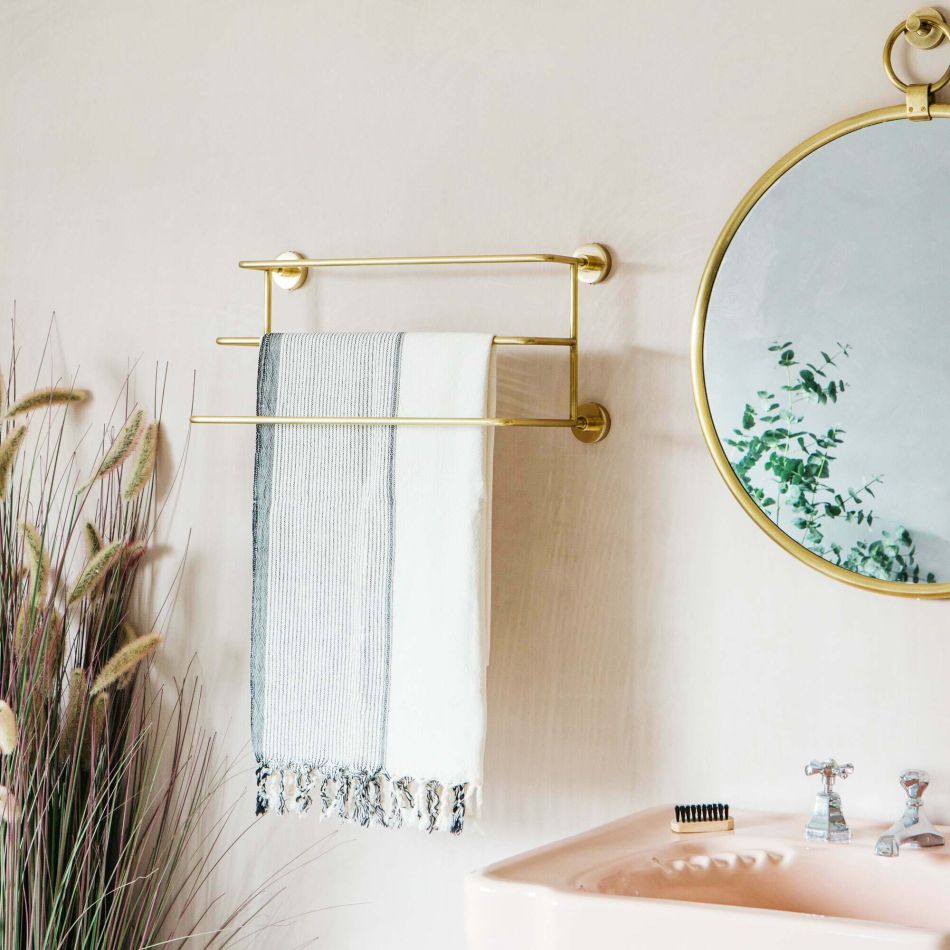 Trent Small Gold Mounted Towel Rack