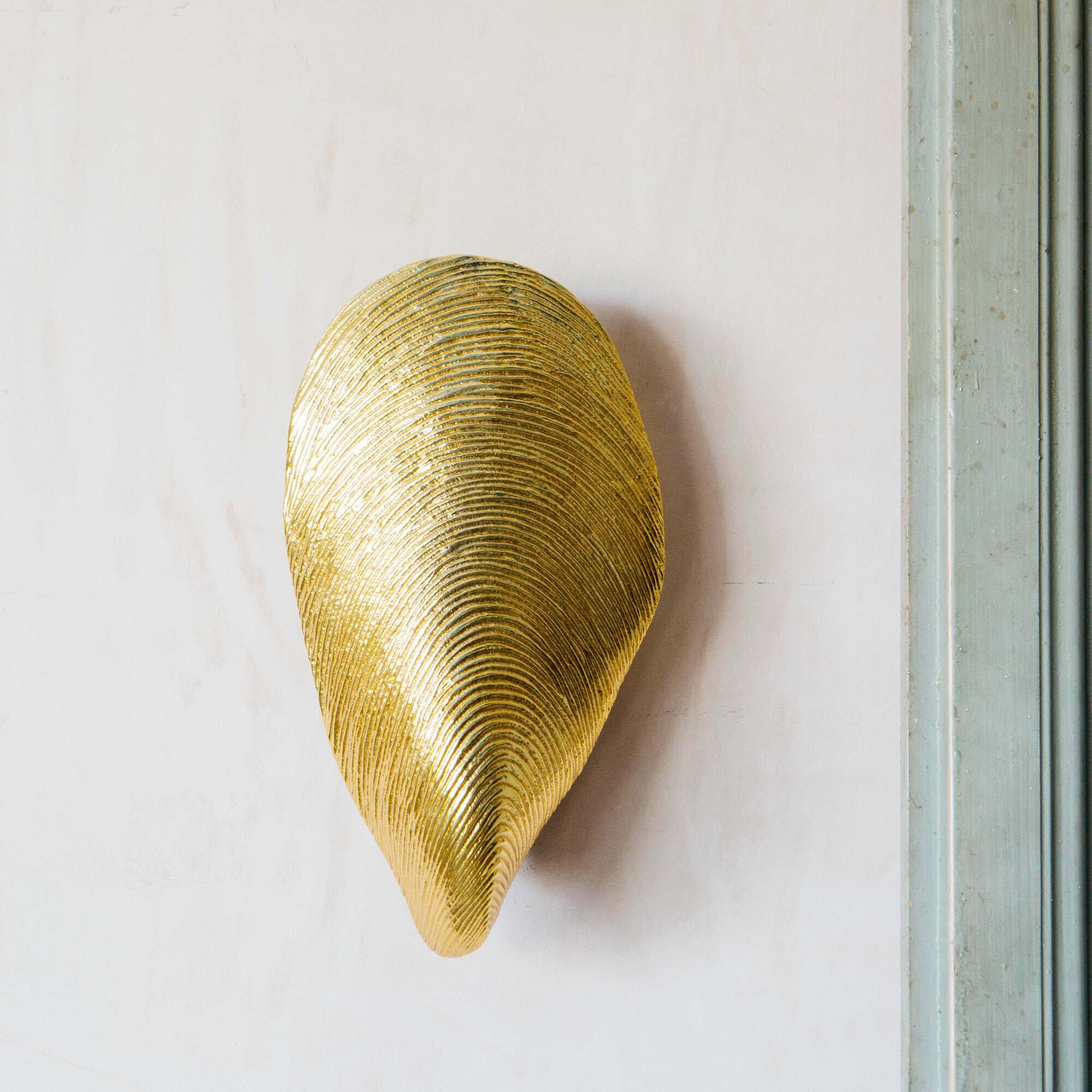 Photo of Graham and green mytilus gold wall light