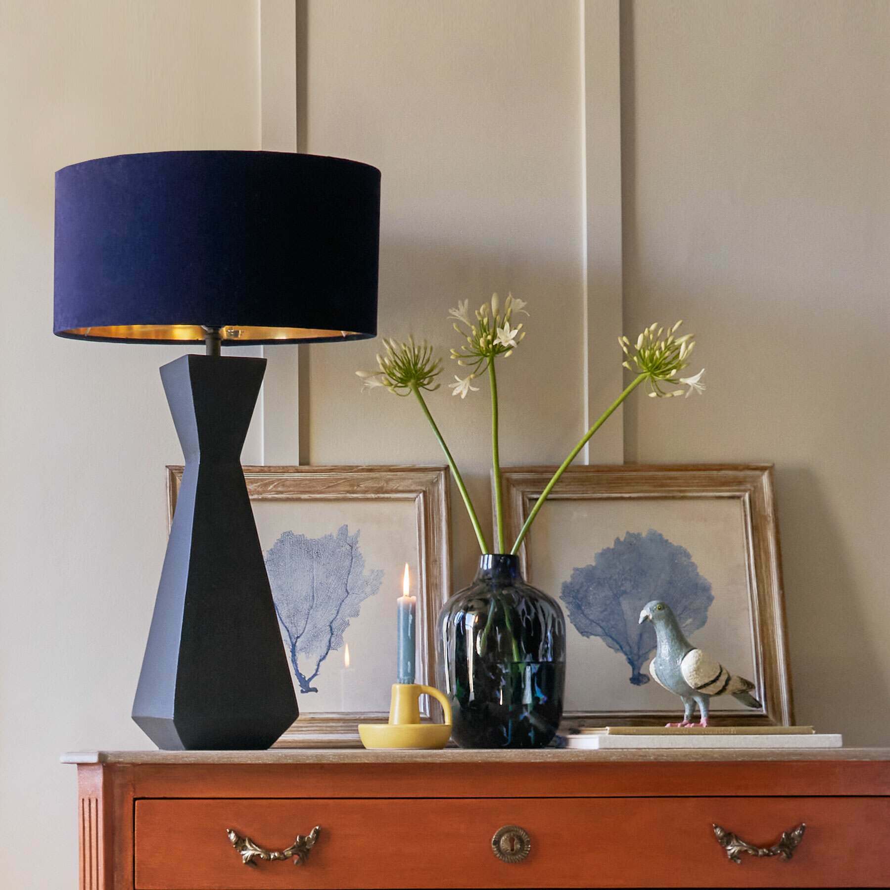Photo of Graham and green black rodin table lamp