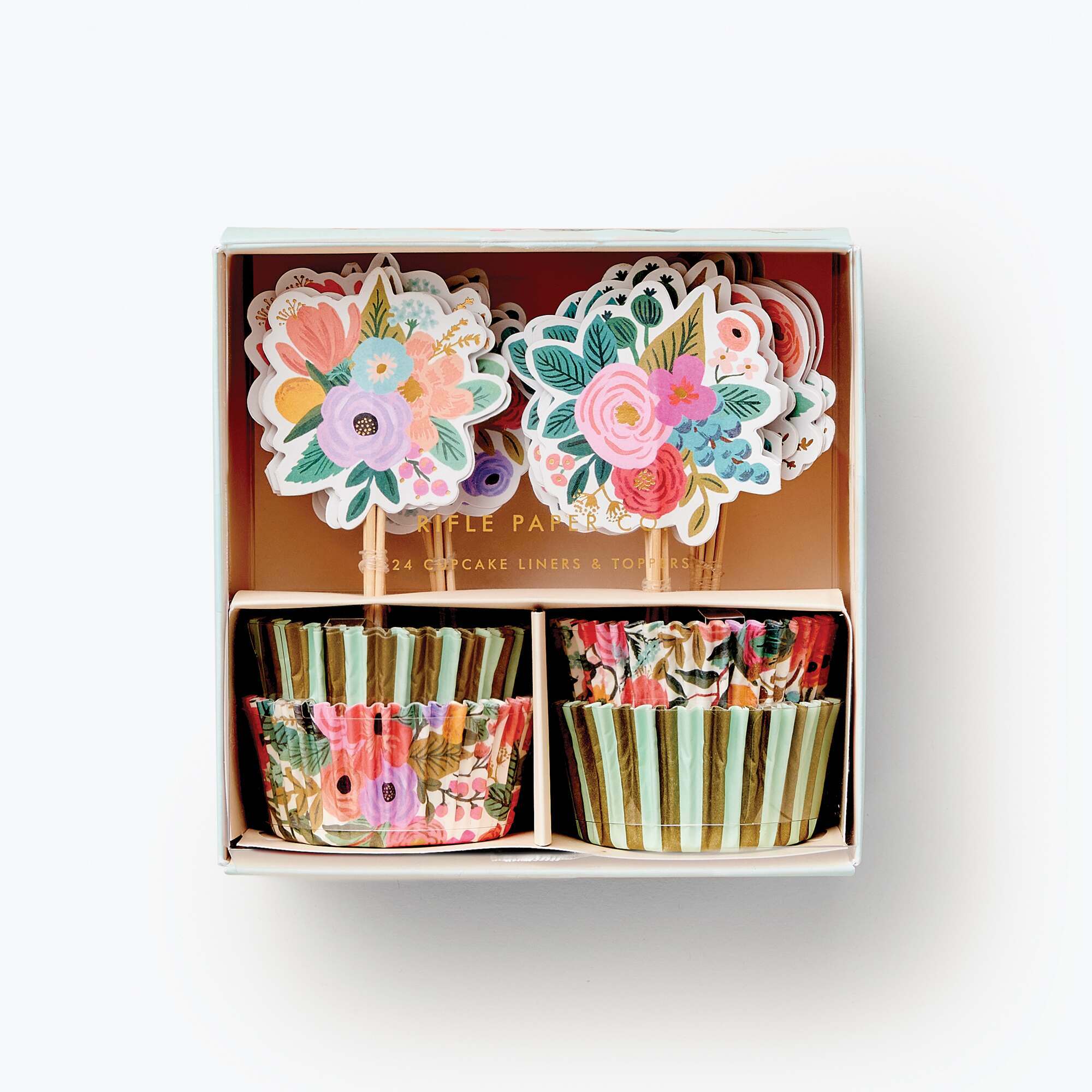 Photo of Graham and green garden party cupcake kit