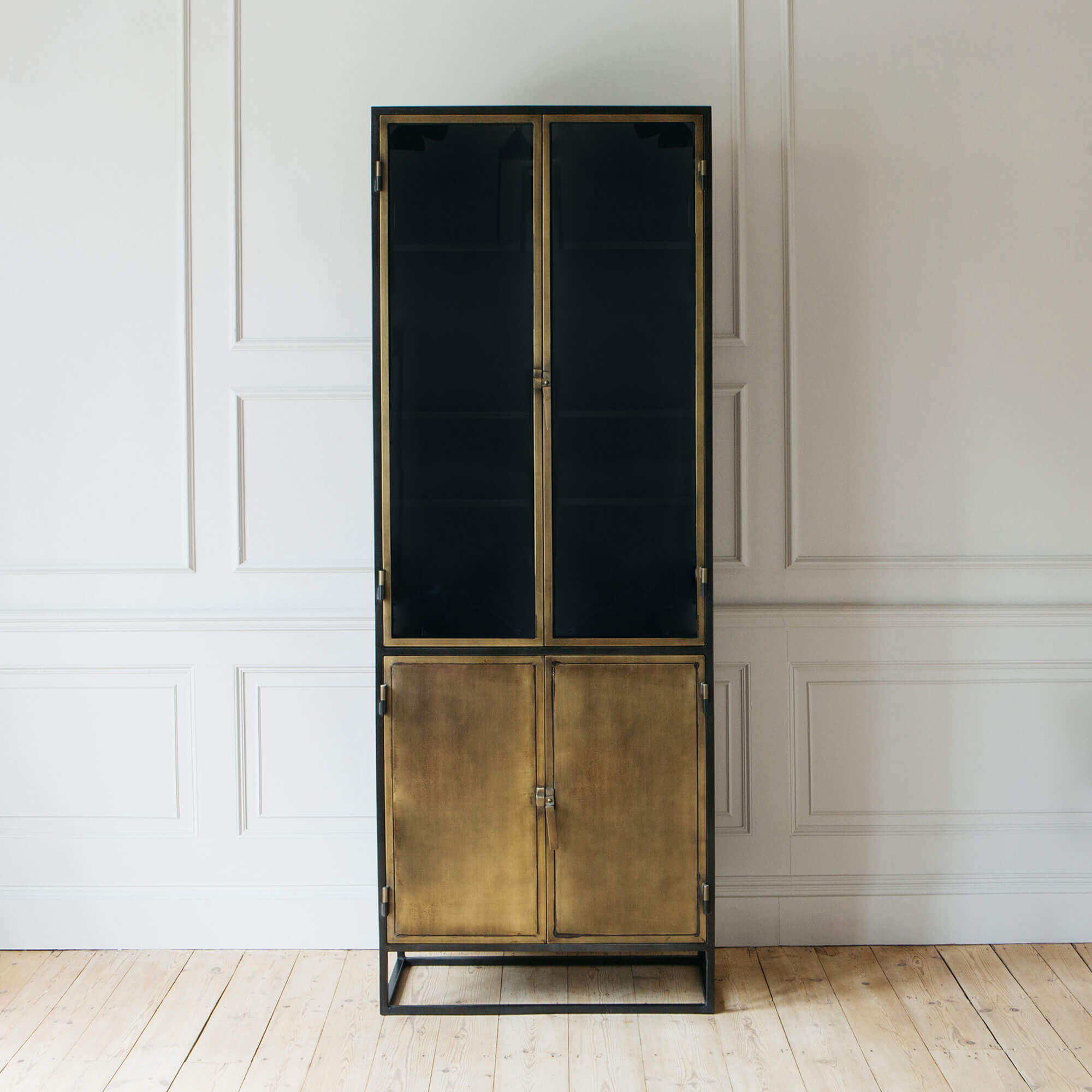 Read more about Graham and green dexter double glass cabinet